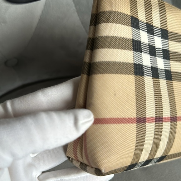 Burberry Beige Coated Canvas Pochette Authentic - Picture 13 of 15
